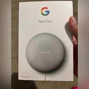 Google Nest Mini/ Never Opened